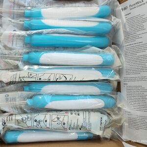 Pure Wick Female External Catheter Non Prescription - Blue and White